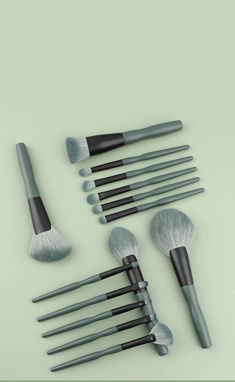 LMYG Ladies Plantain Olive Green Super Soft 14 Pc Makeup Brush Set